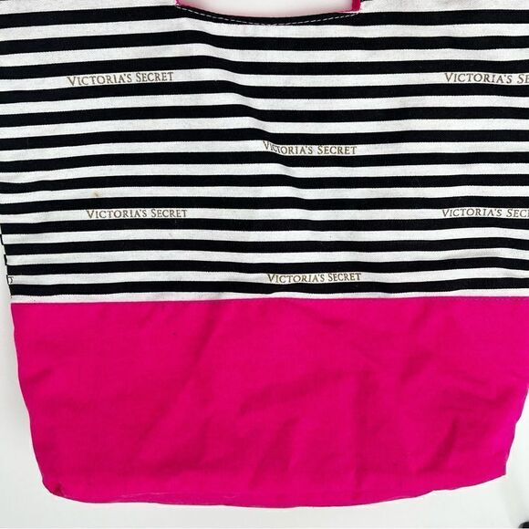 Victoria Secret Messenger Bag Pink - Picture 10 of 10